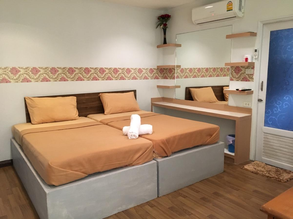 Waratee Spa Resort Villa Bangkok Kültér fotó