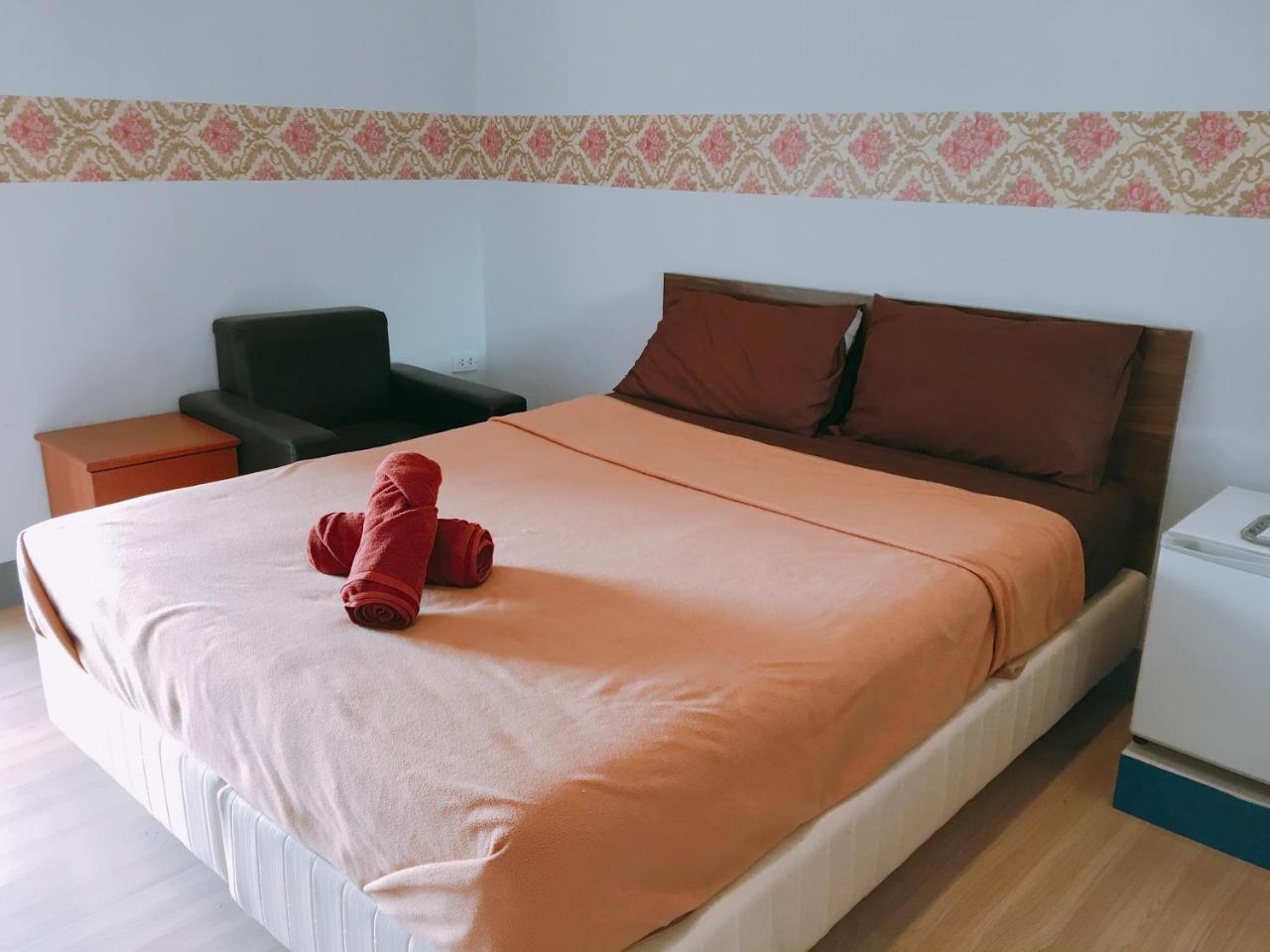 Waratee Spa Resort Villa Bangkok Kültér fotó